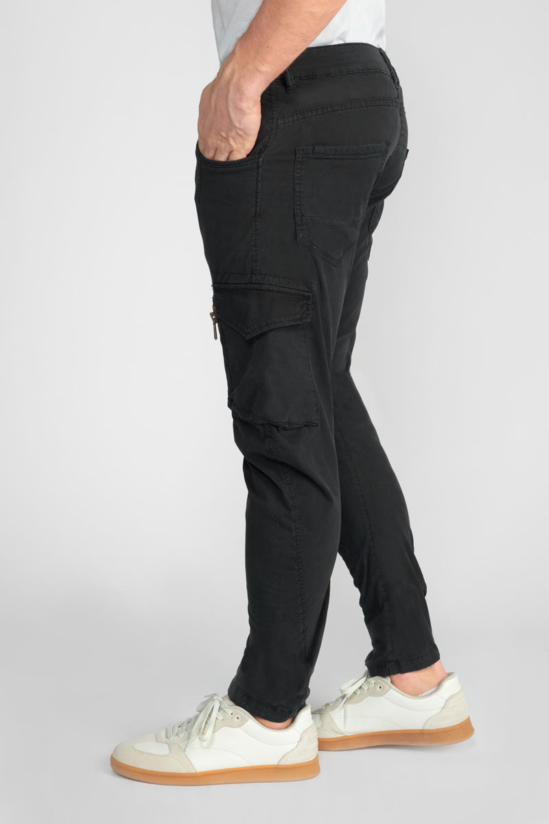 Black Alban cargo trousers