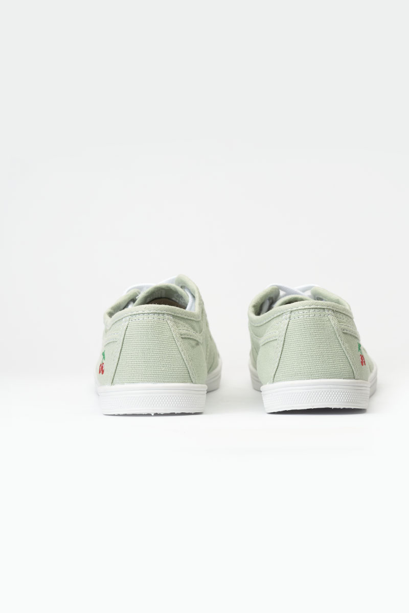 Baskets Basic vert amande