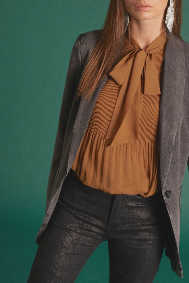 Caramel Opera blouse