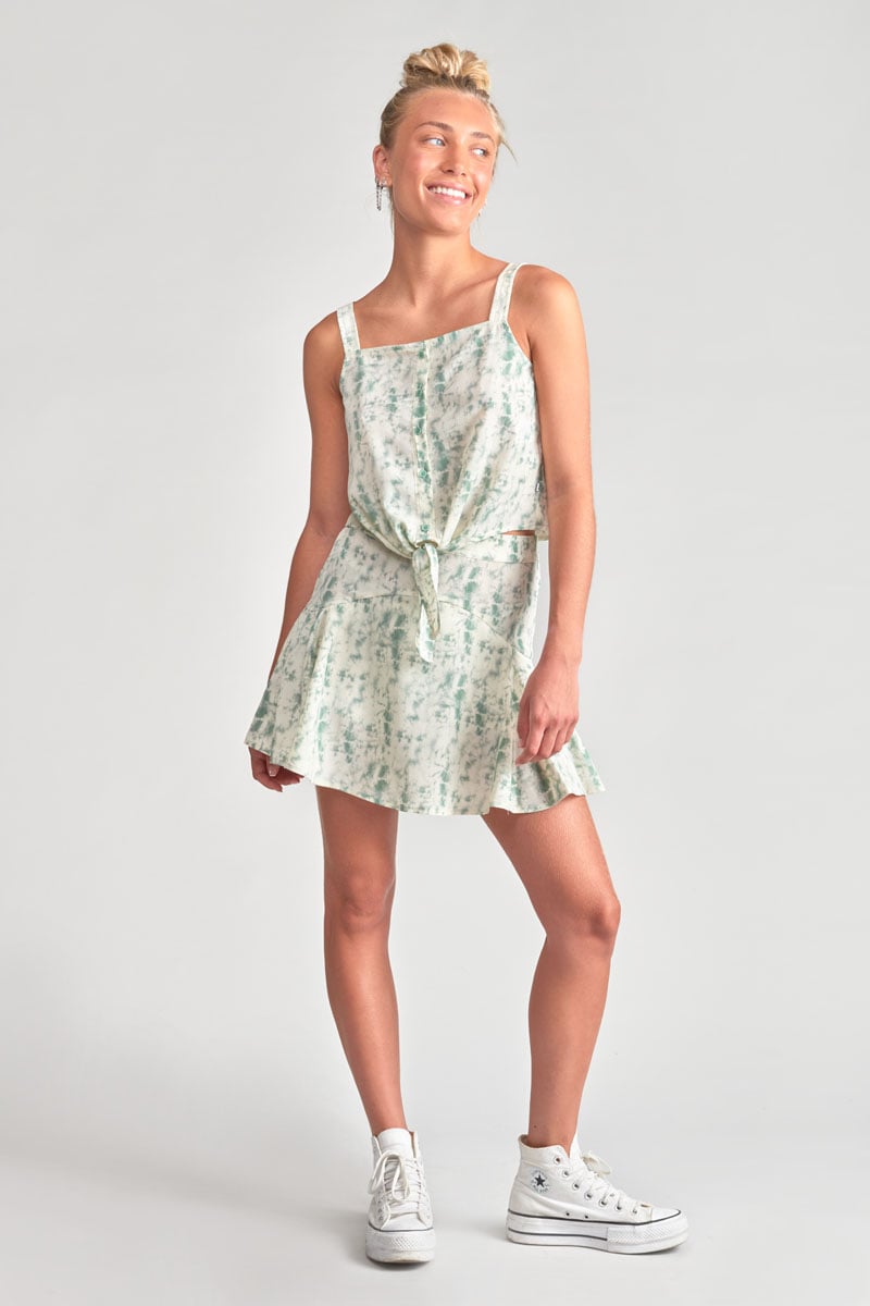 Merilgi skort with tie-dye pattern