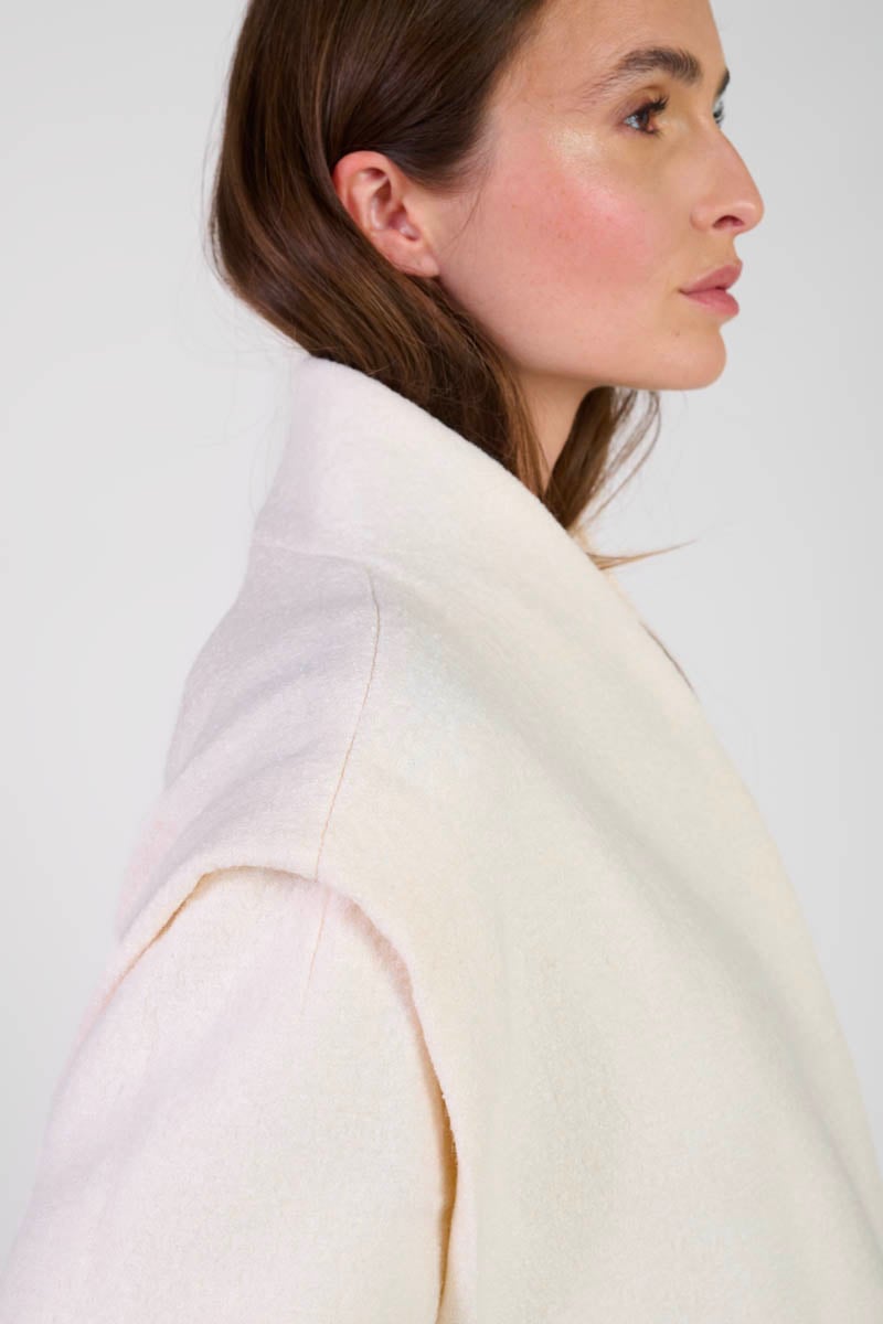 Shinn coat in cream wool blend