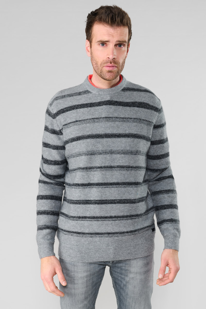 Dunite grey striped sweater