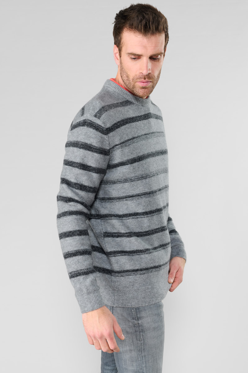 Dunite grey striped sweater