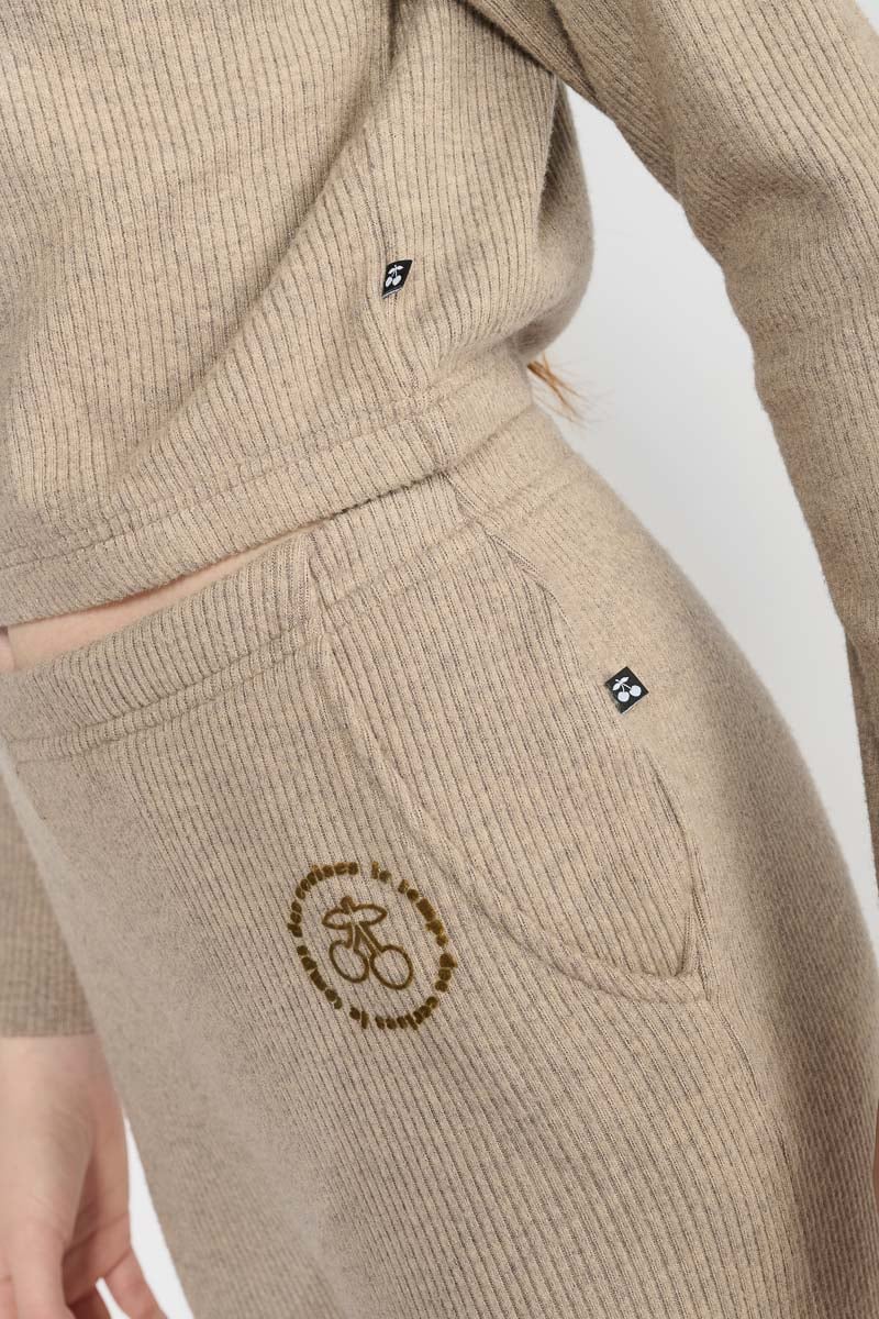 Arizegi pants in beige knitwear