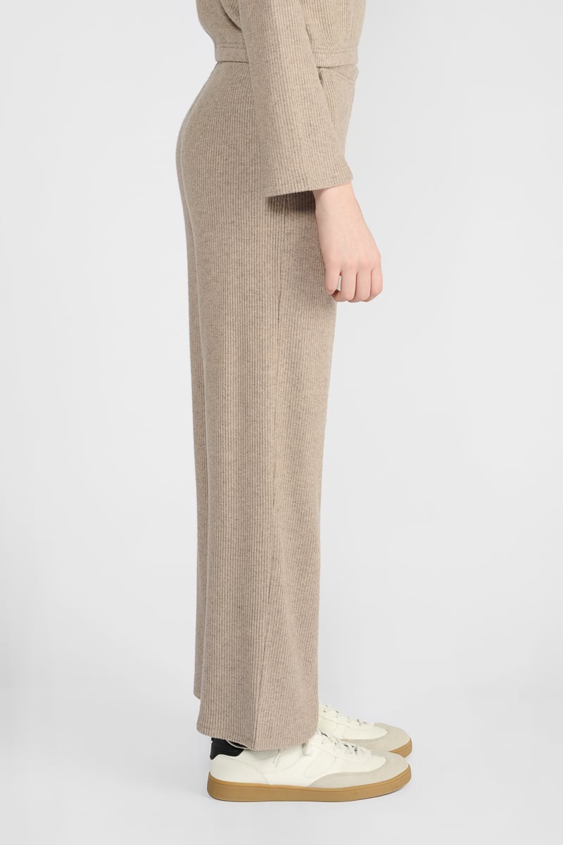 Arizegi pants in beige knitwear