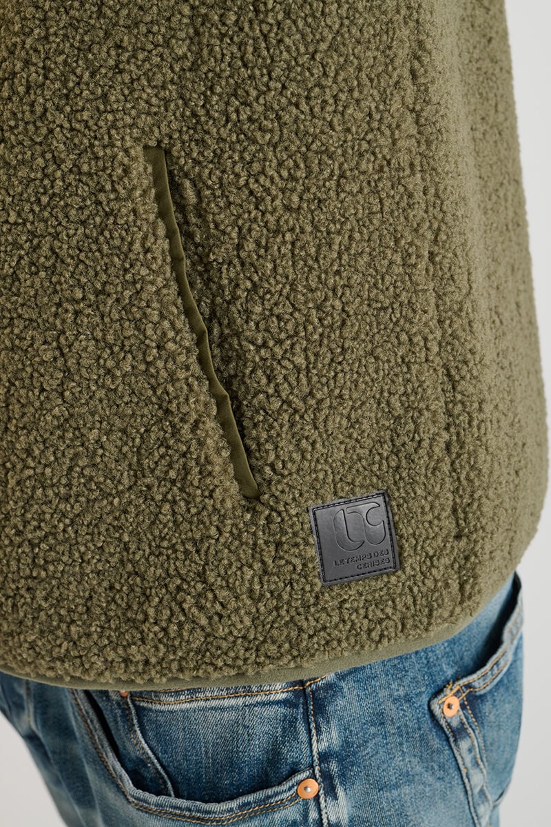 Elso sleeveless jacket