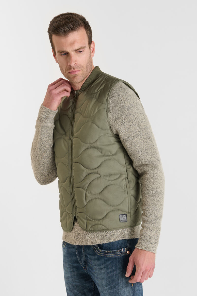 Gesor sleeveless jacket