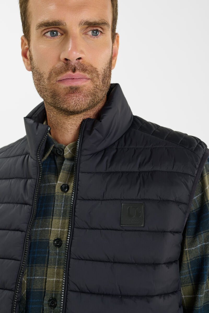 Ocroz sleeveless down jacket