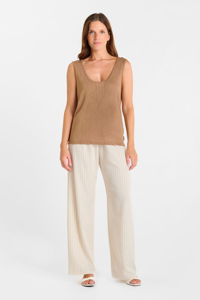 Haneia tank top