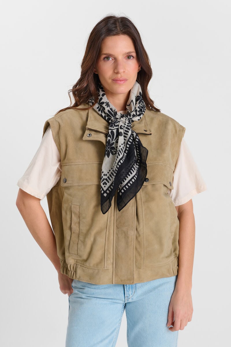 Mahe scarf