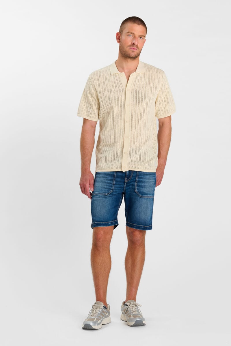Nelan shirt