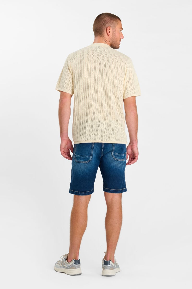 Nelan shirt