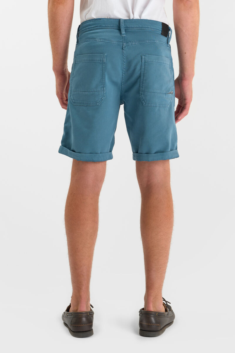 Alvar bermuda shorts