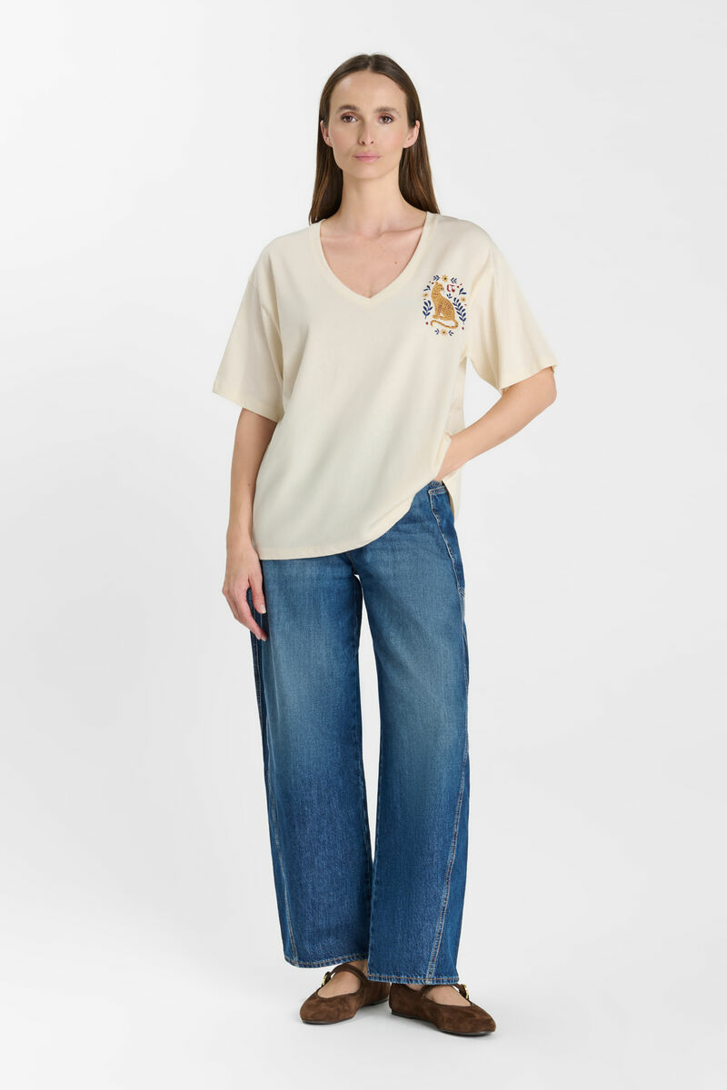 Ako t-shirt