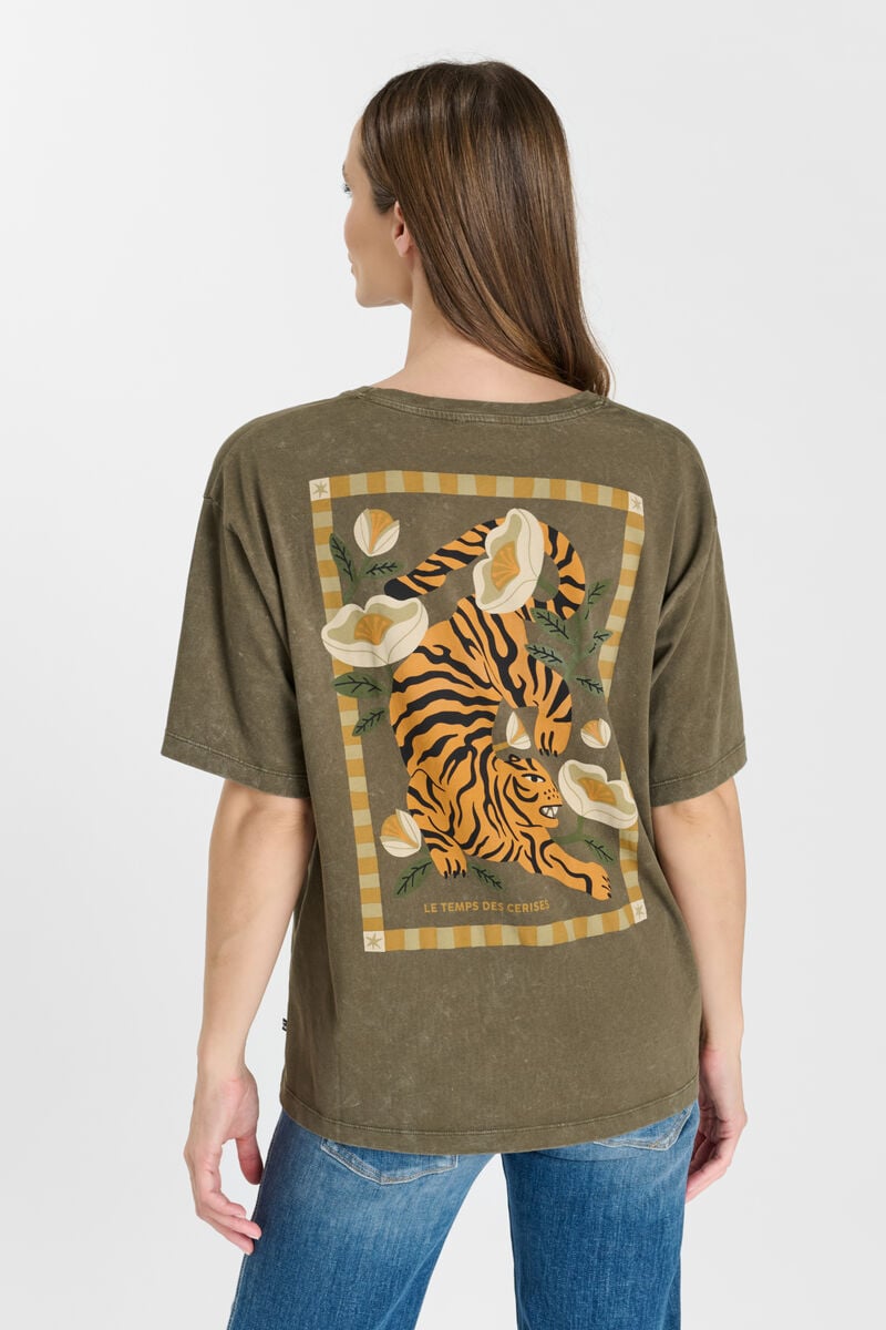Arlo t-shirt