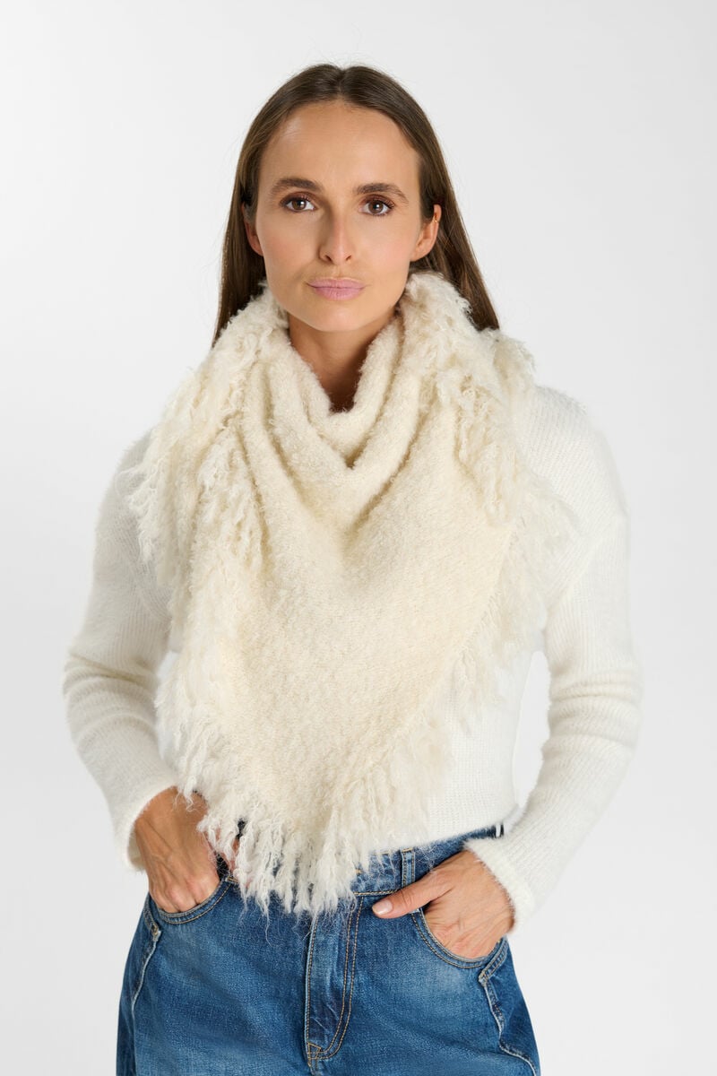 Carrie scarf
