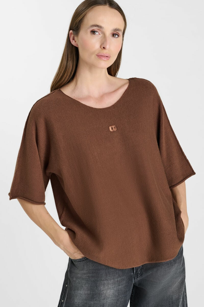Dewa sweater