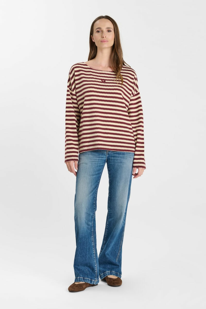 Dove pullover