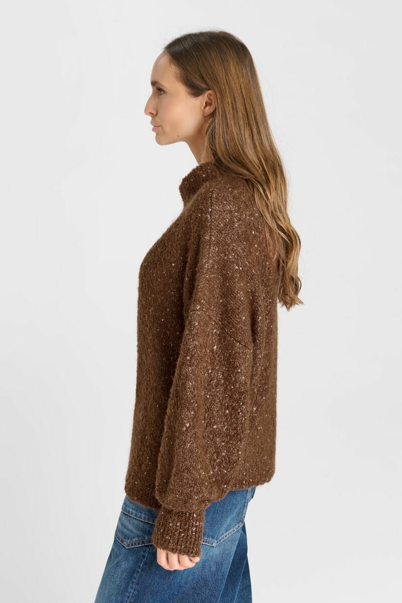Nyx sweater