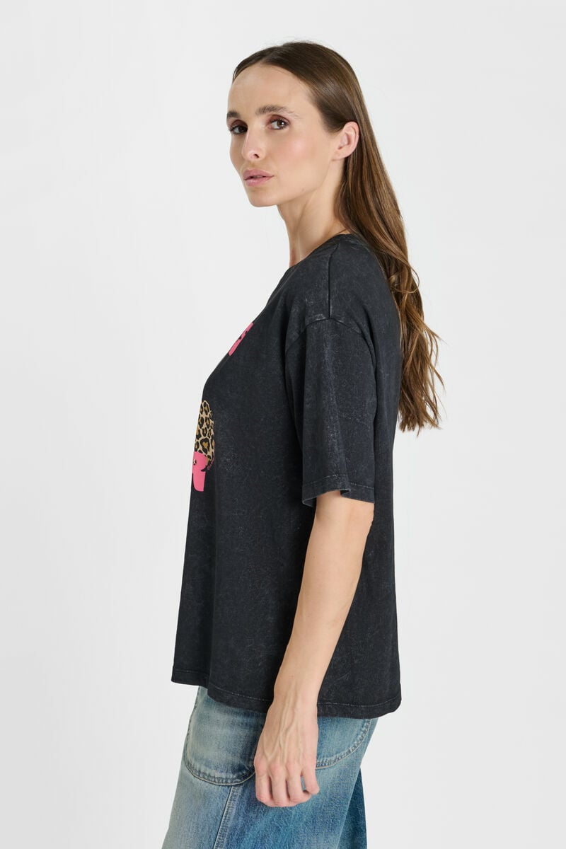 Spiky t-shirt