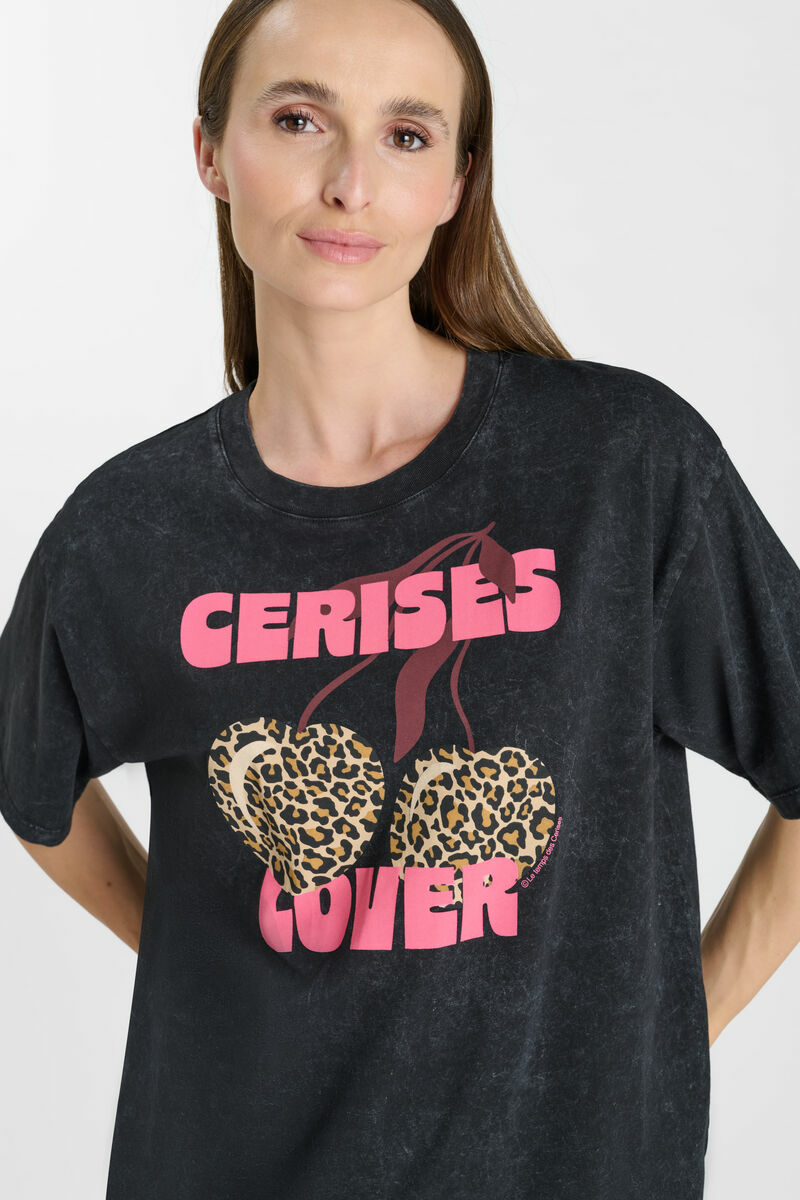 Spiky t-shirt