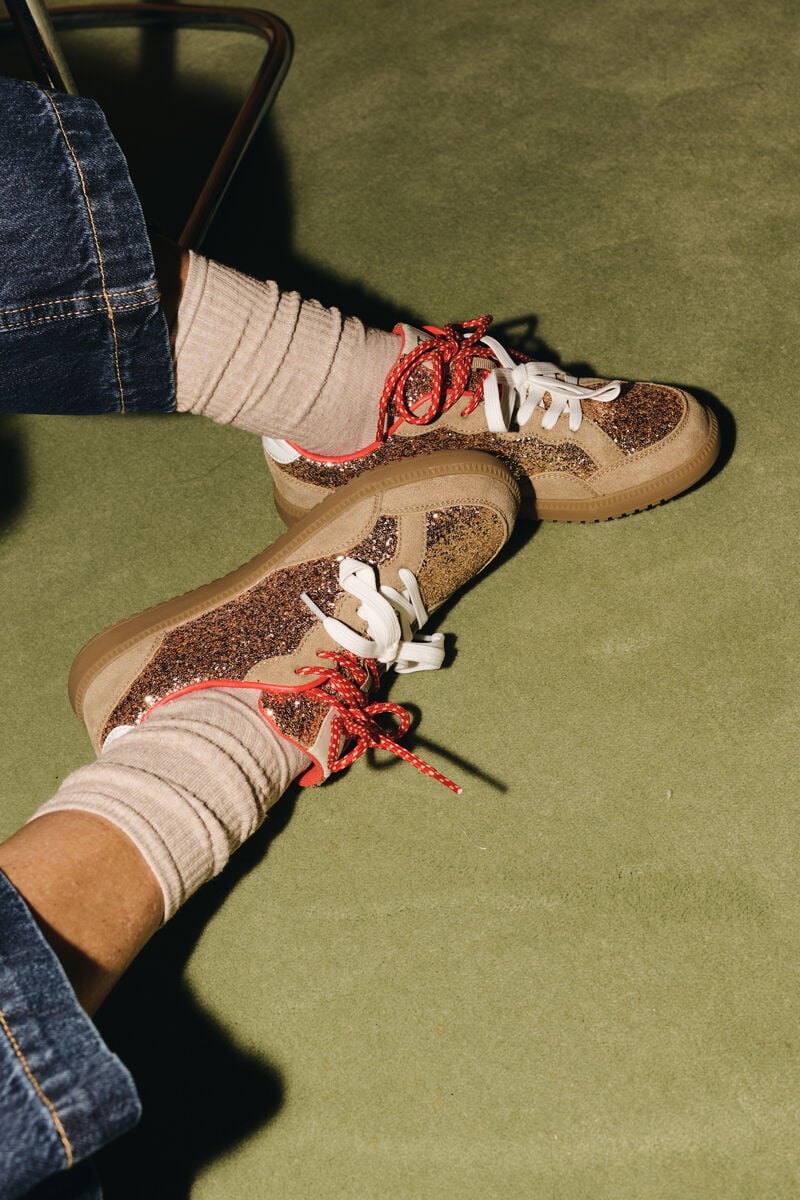 Tess Cooper sneakers