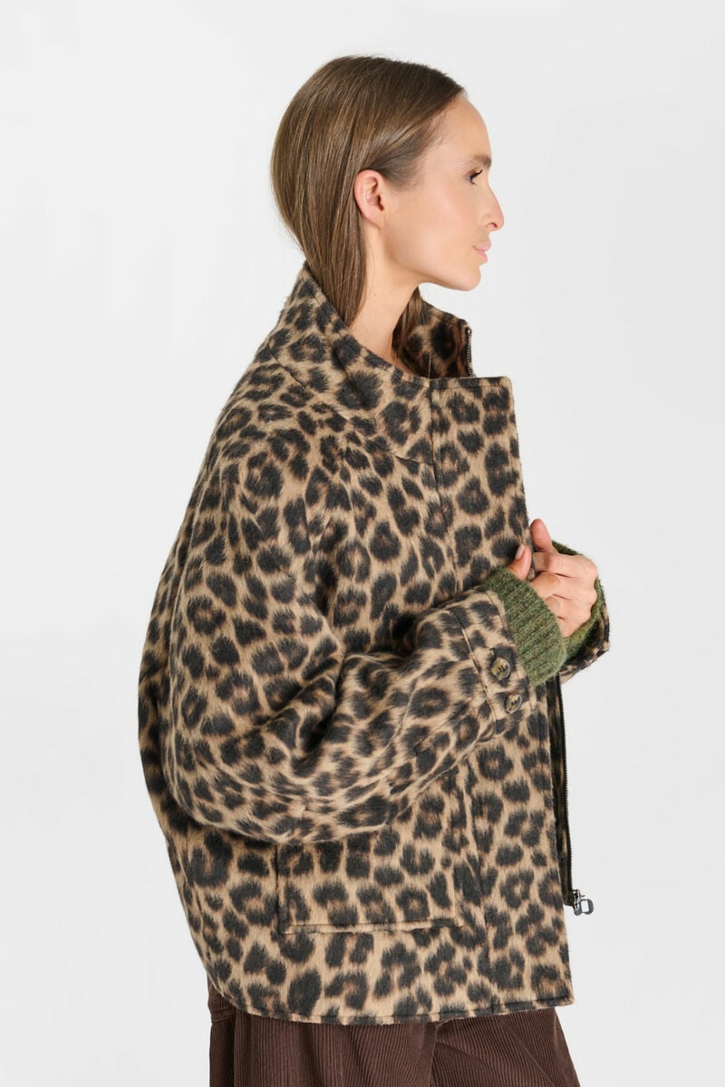 Zole jacket
