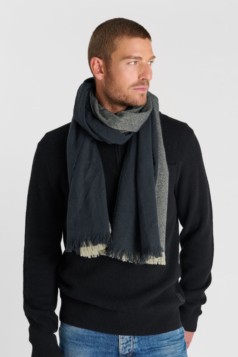 Hanor scarf