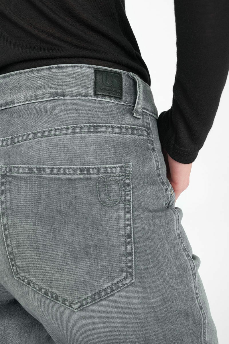 Jeans 400/60 girlfriend Igna grey N°2