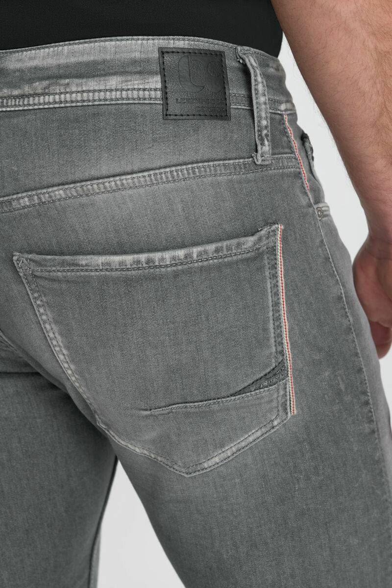 Jeans jogg 700/11 adjusted grey N°1