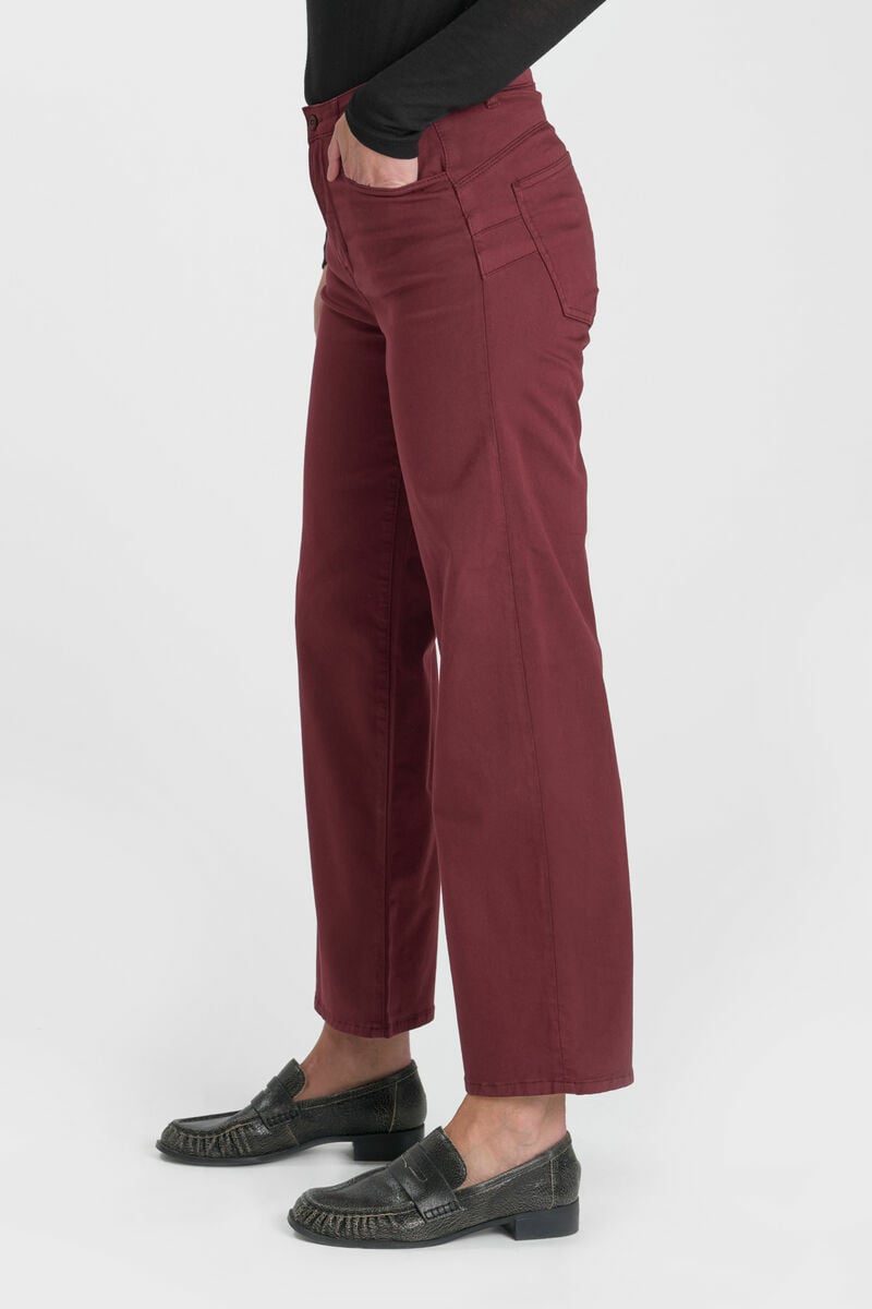 Wide leg trousers