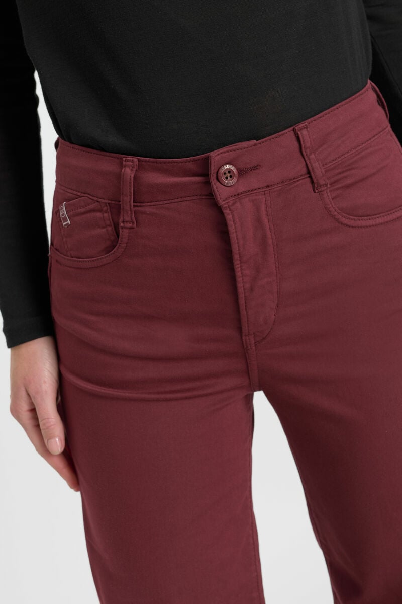 Wide leg trousers