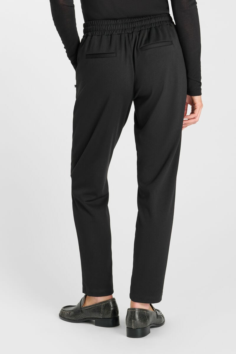 Raven trousers