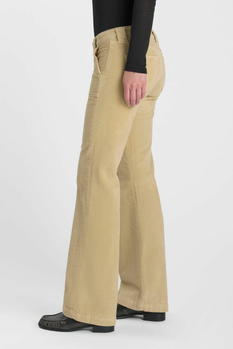 Velvet trousers