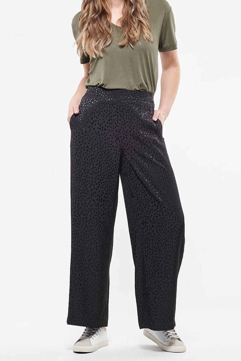 Cang trousers