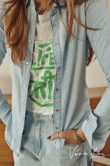 Nude blue jeans shirt by Véronika Loubry