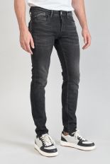 BLACK / BLACK