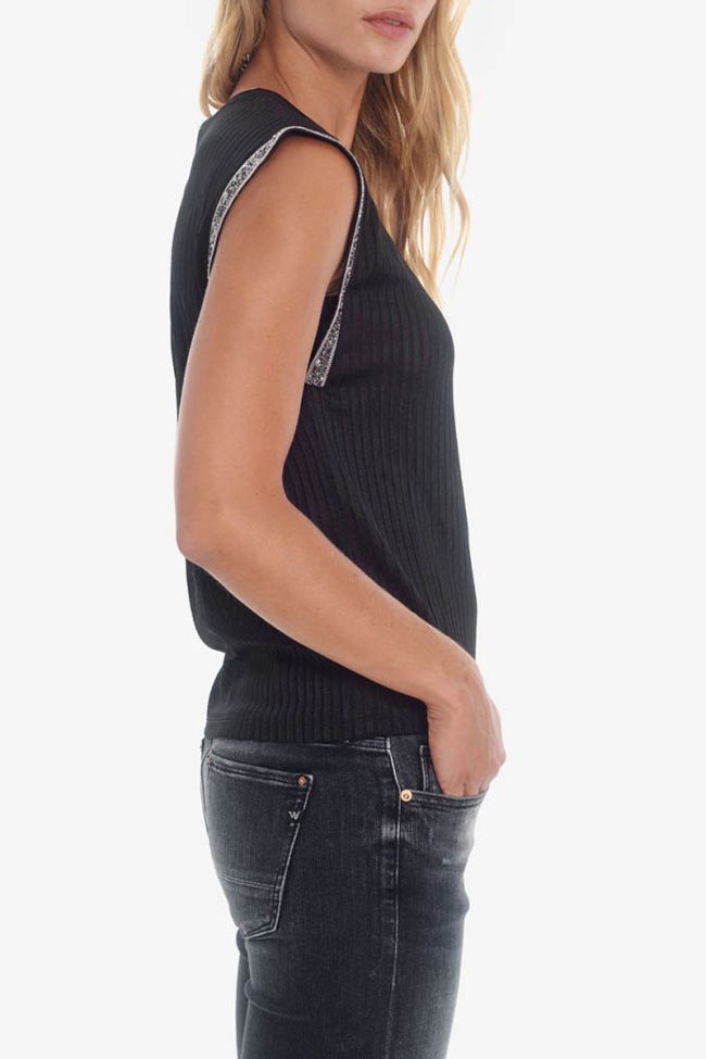 Kishine Black T-Shirt