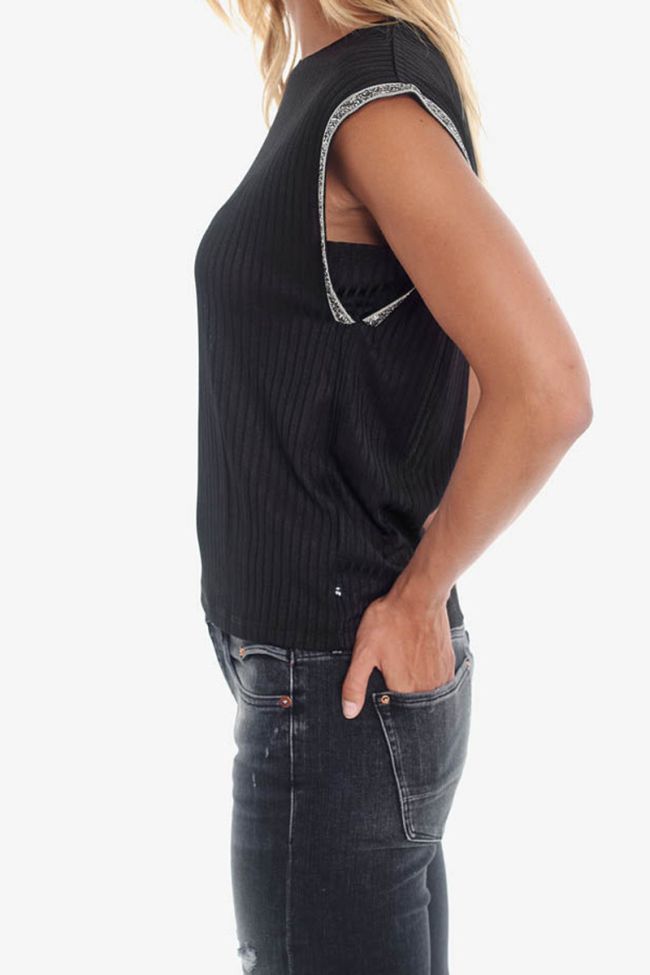 Kishine Black T-Shirt