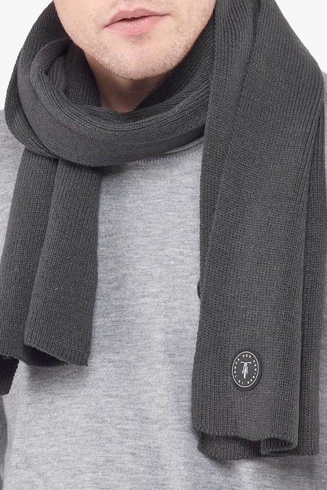 Carter black scarf