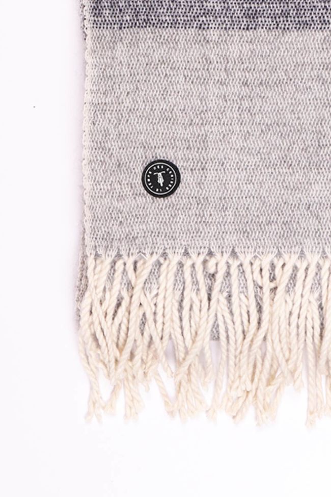 Connor grey scarf
