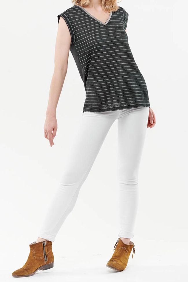 Linen Sergia black t-shirt