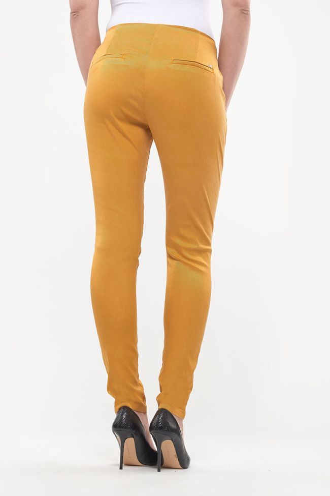 Yellow You Chino pants