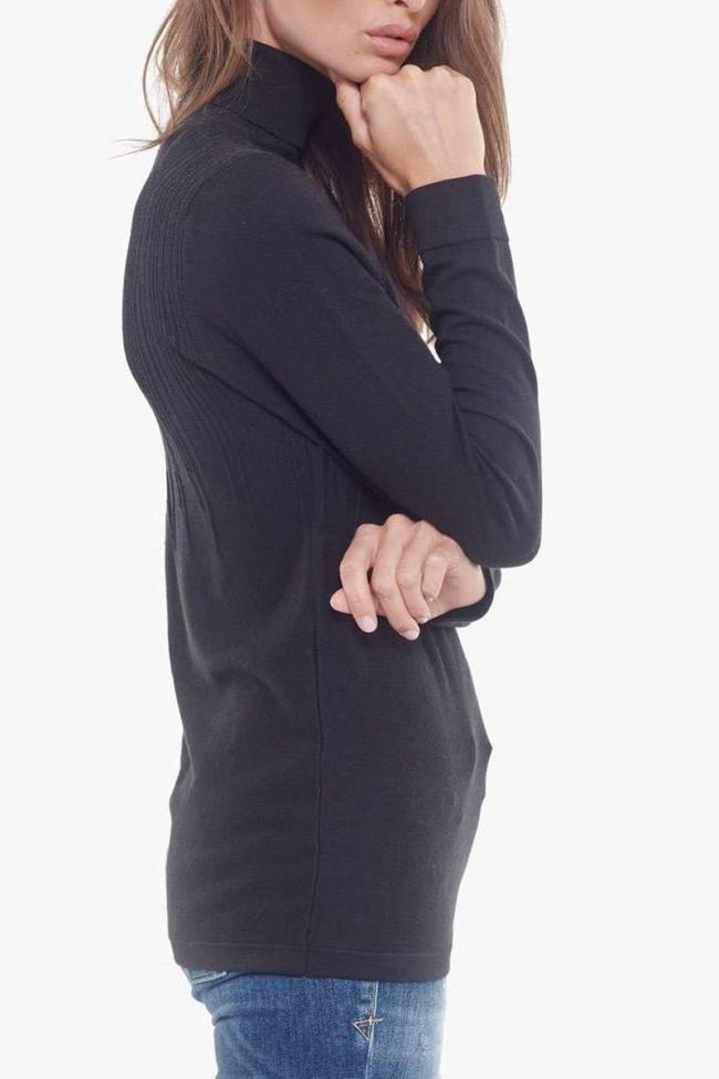 Athena black pullover