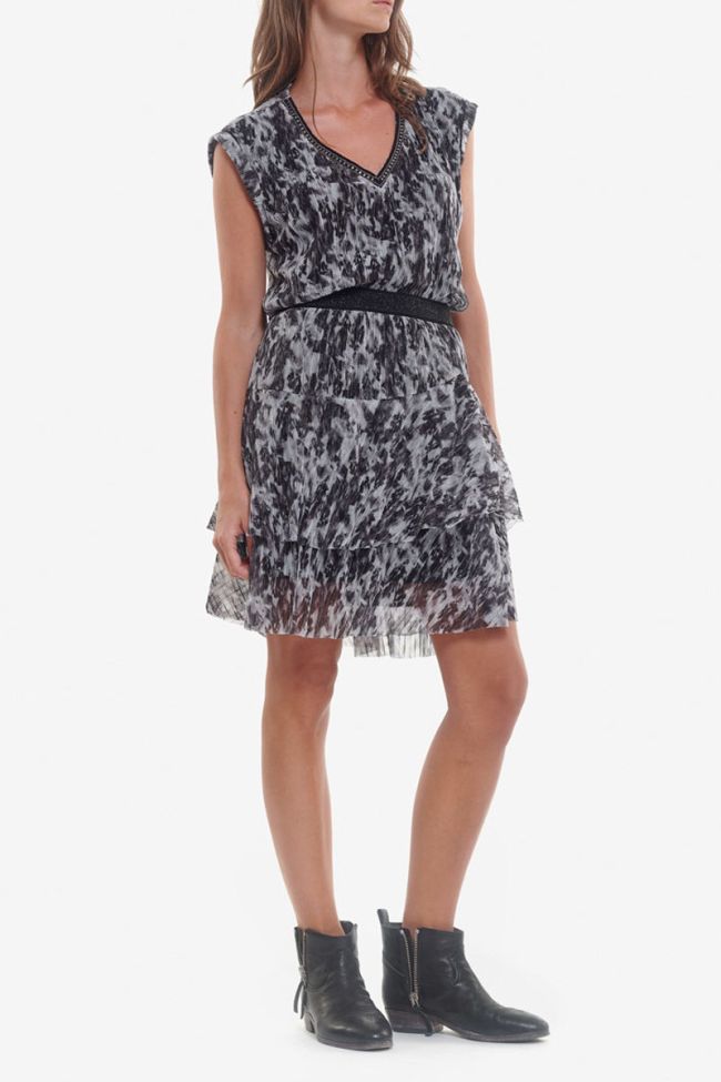 Black and white Tiffani ruffled skirt