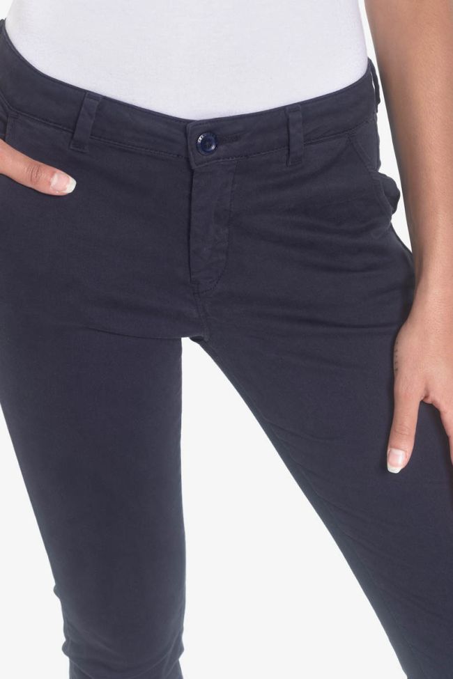 Dark navy color Lidy chino pants