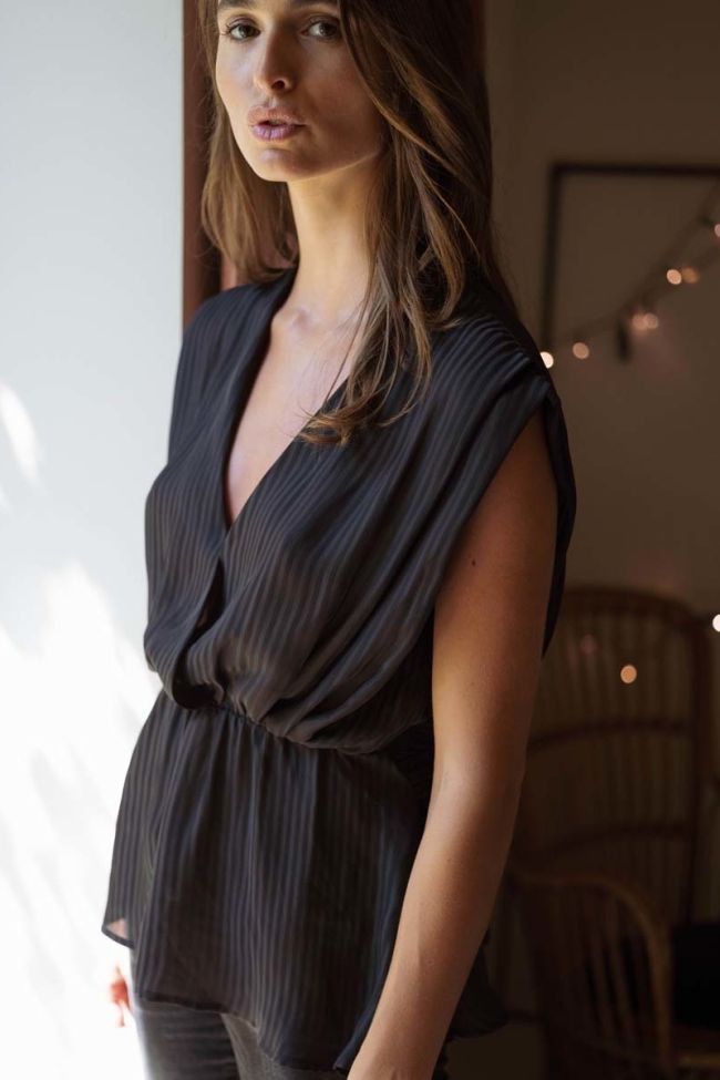 Black Louisie top
