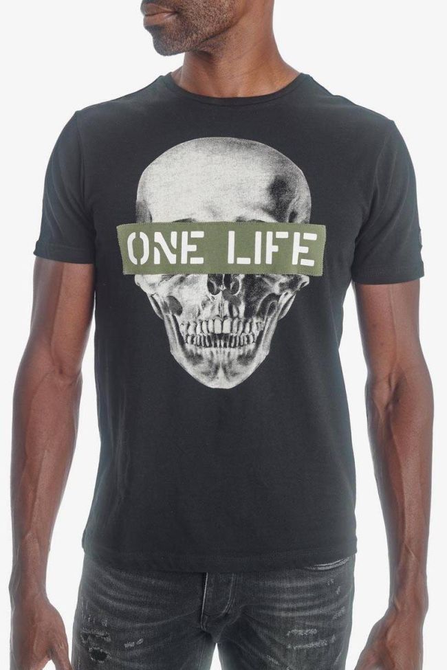 Black Benton t-shirt