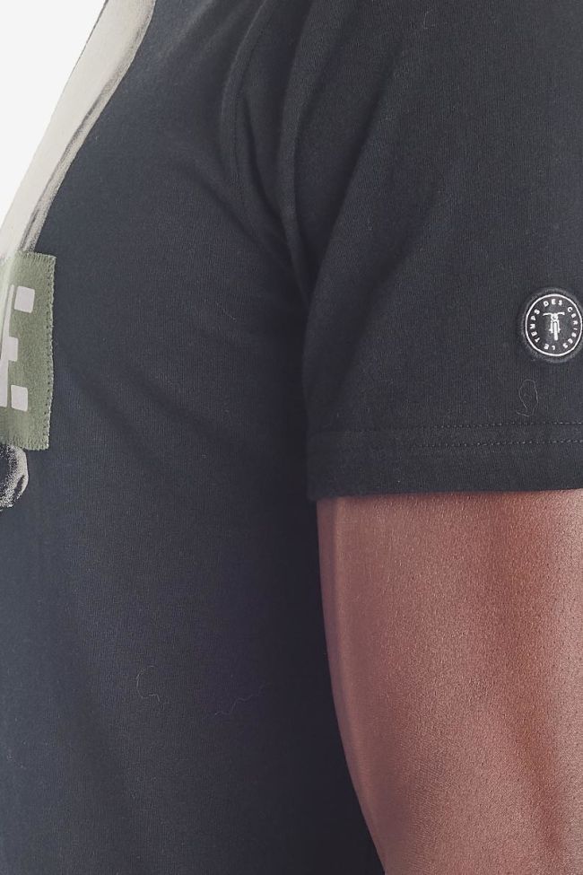 Black Benton t-shirt