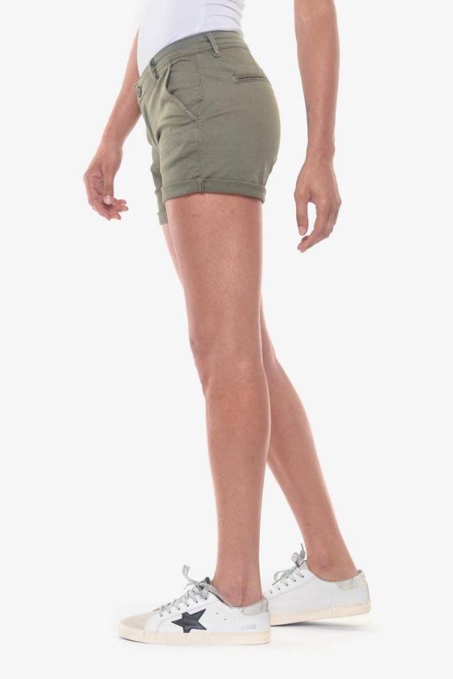 Khaki Live shorts